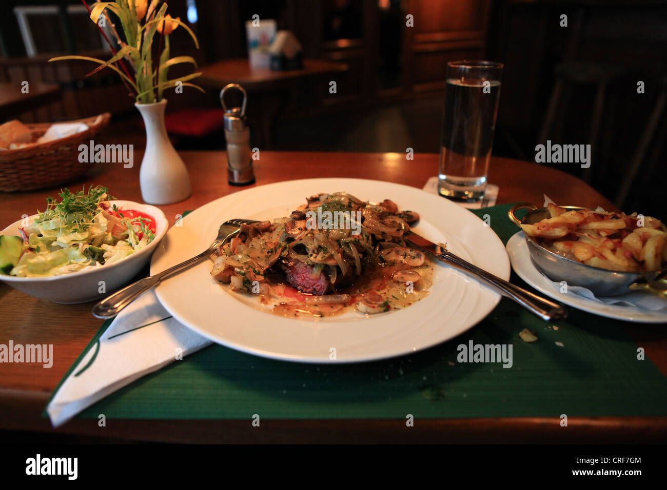 Bremen beef steak dinner in historic Schnoor quarter in Bremen, Germany Stock Photo Alamy