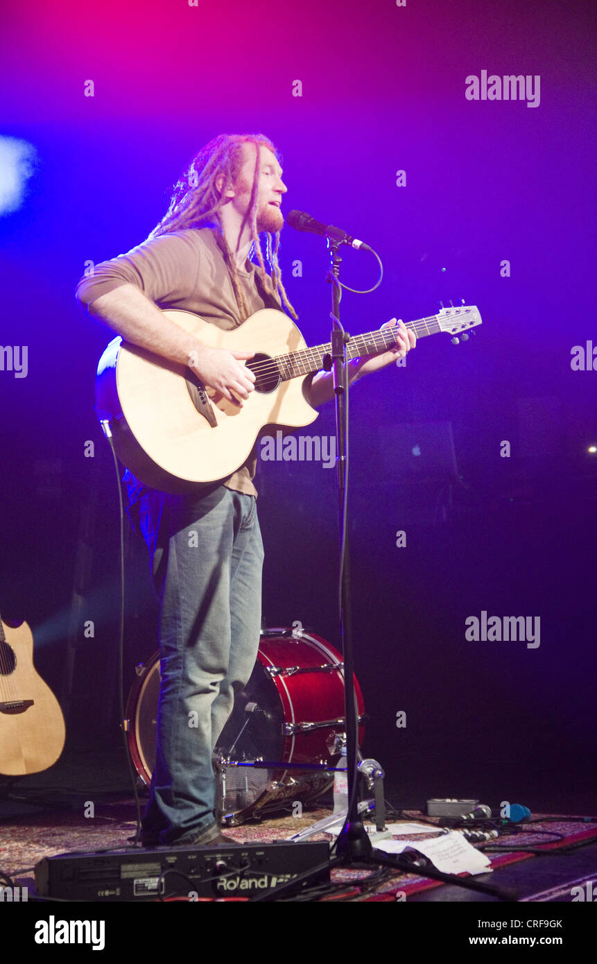 Newton Faulkner playing at the O2 Academy in Oxford Stock Photo