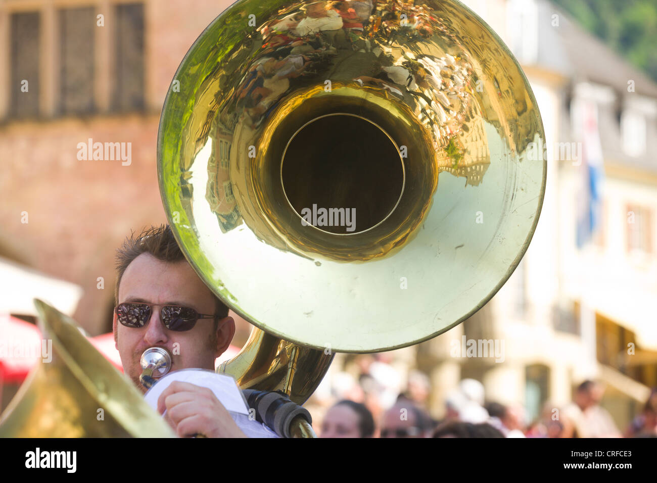 Marching tuba hires stock photography and images Alamy