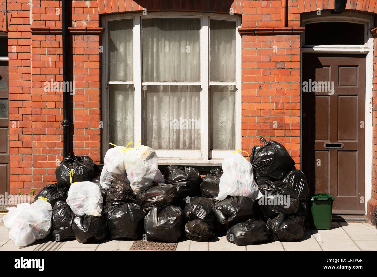Sacks of rubbish hires stock photography and images Alamy