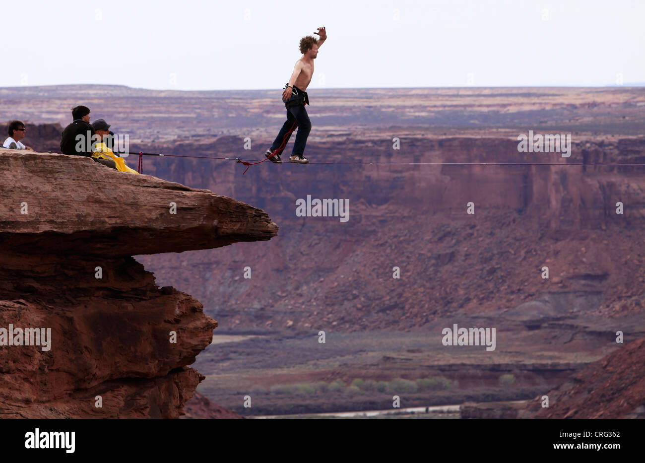 Andy Lewis highlining at the Fruit Bowl in Moab, Utah Stock Photo Alamy