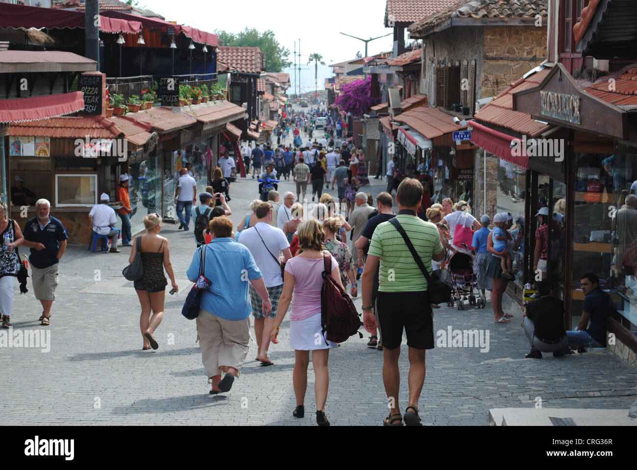 Side Turkey Shopping High Resolution Stock Photography And Images Alamy