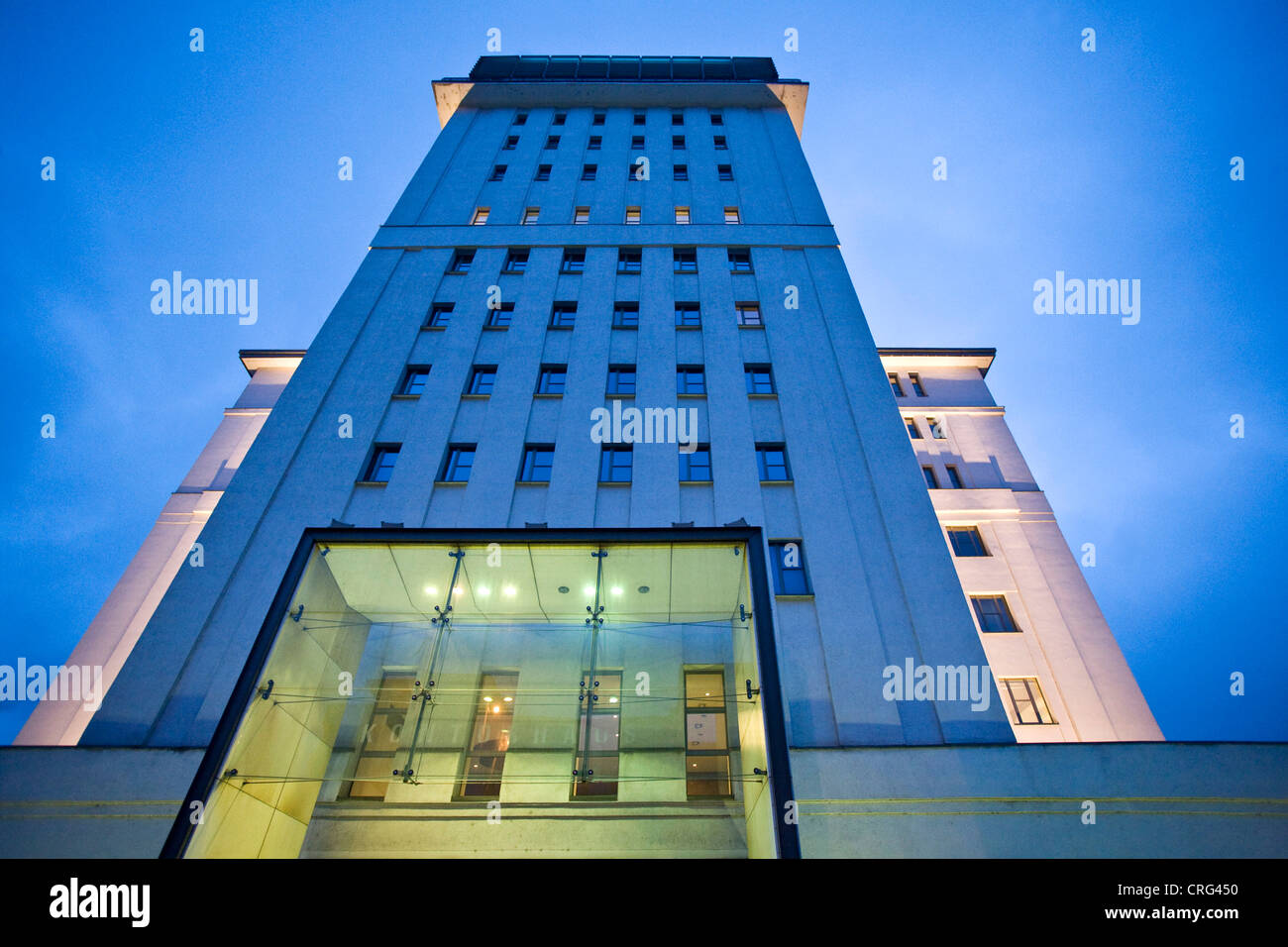 Commercial building in north hi-res stock photography and images - Alamy