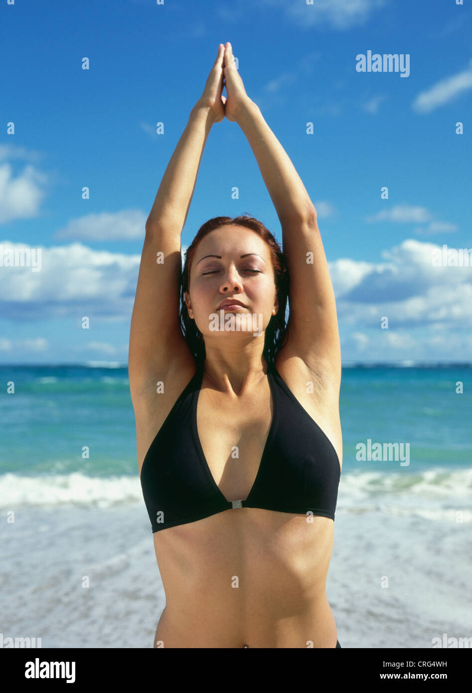 File:Women in bikinis at an aerobics class at Hietaniemi beach.jpg -  Wikipedia