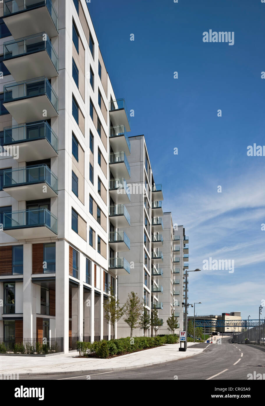 Luxury apartments at the Athletes Village for the London 2012 Olympics.  Westfield in the distance Stock Photo - Alamy