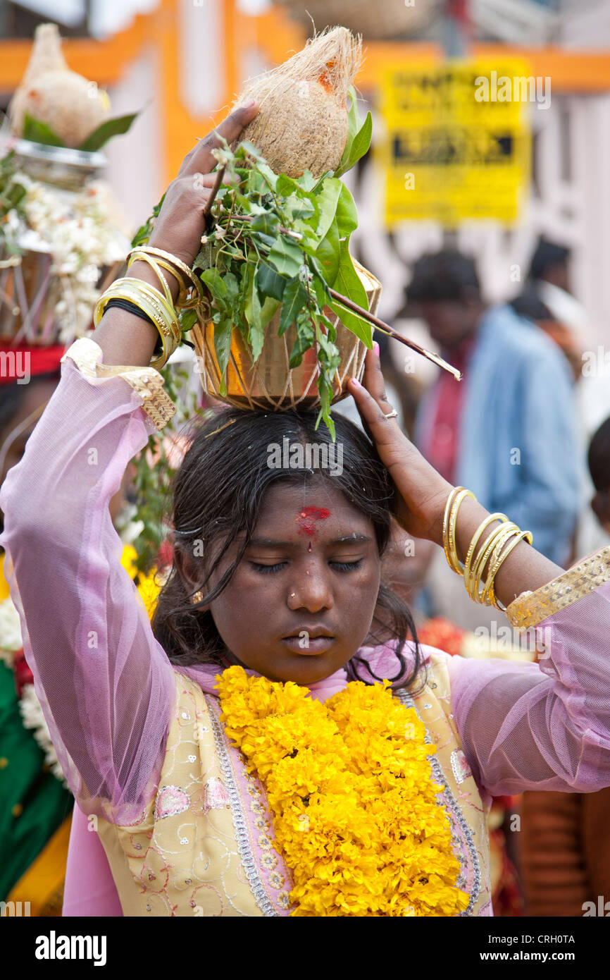 Women performing a ritual dance. Mysore. India Stock Photo Alamy