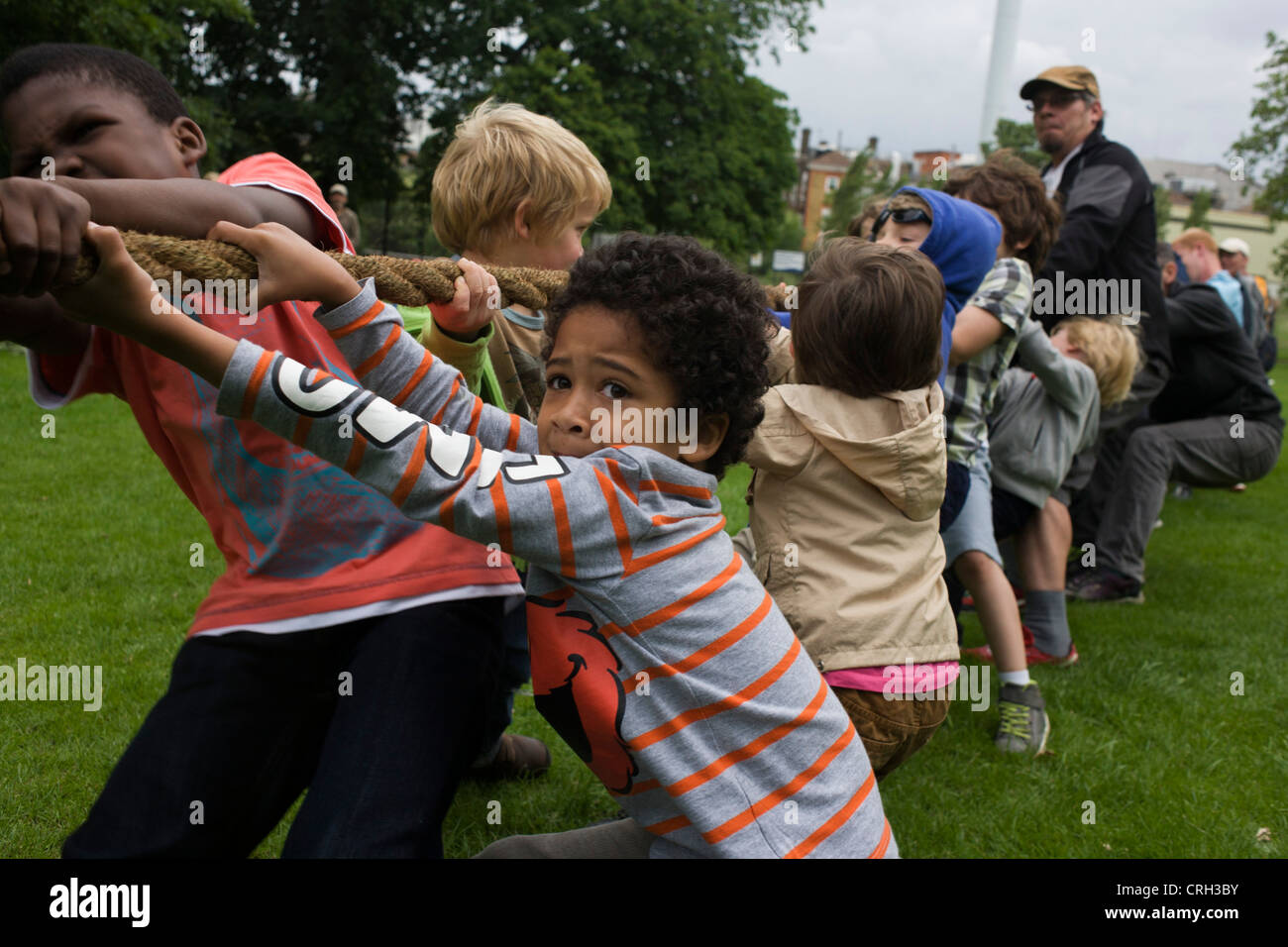 Little girls o hi-res stock photography and images - Alamy