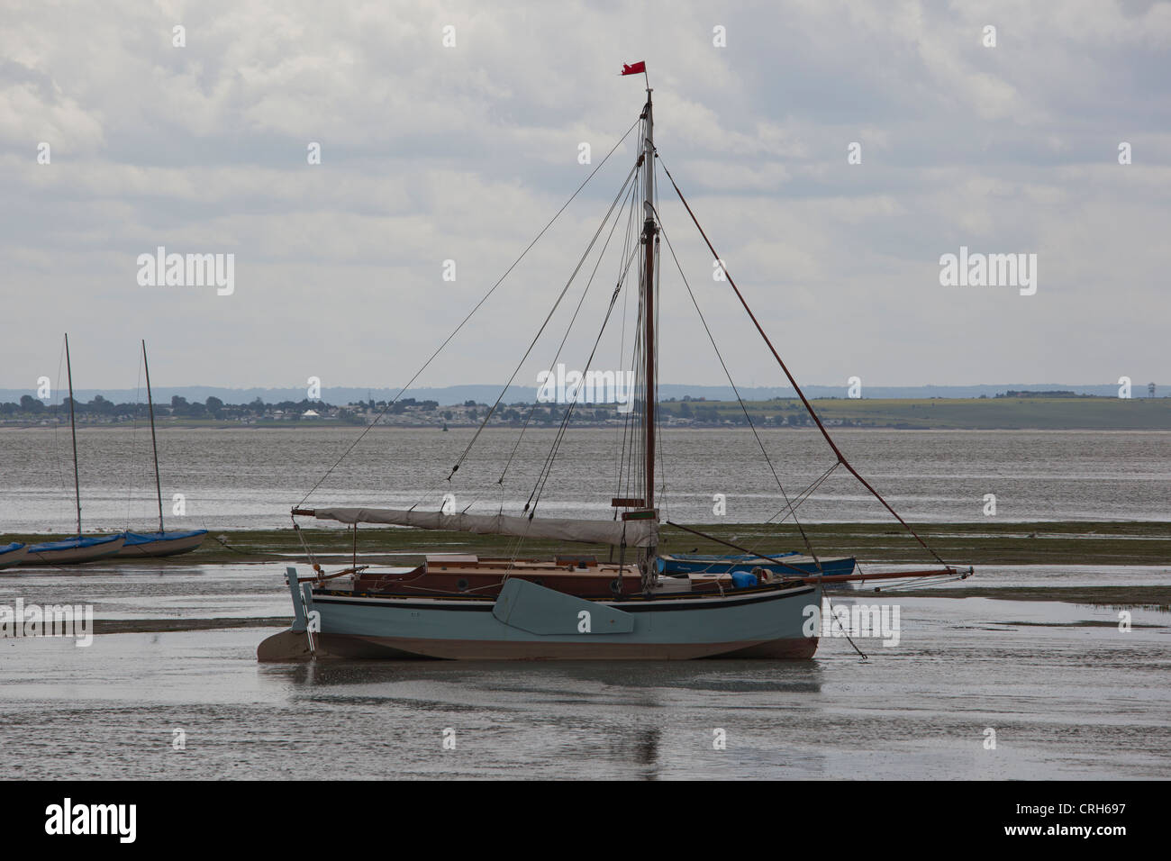 Leigh on Sea dinghies in the mud Stock Photo
