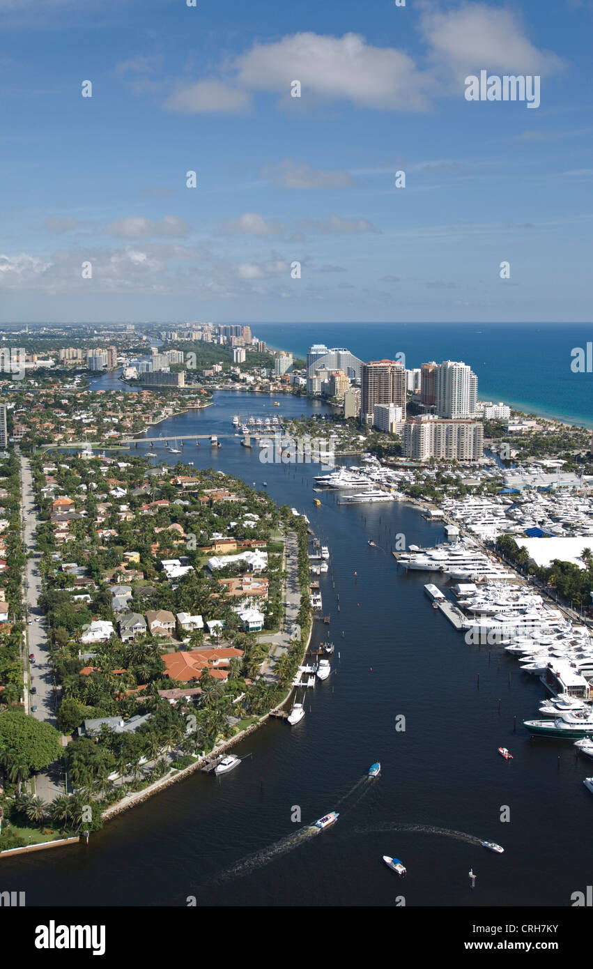 Modern buildings on the Intracoastal Waterway in Fort Lauderdale Broward County Florida USA Poster Print by Panoramic Images 38 x 24 Modern buildings on the Intracoastal Waterway in Fort Lauderdale Broward County Florida USA Poster Print by Panoramic Images 38 x 24