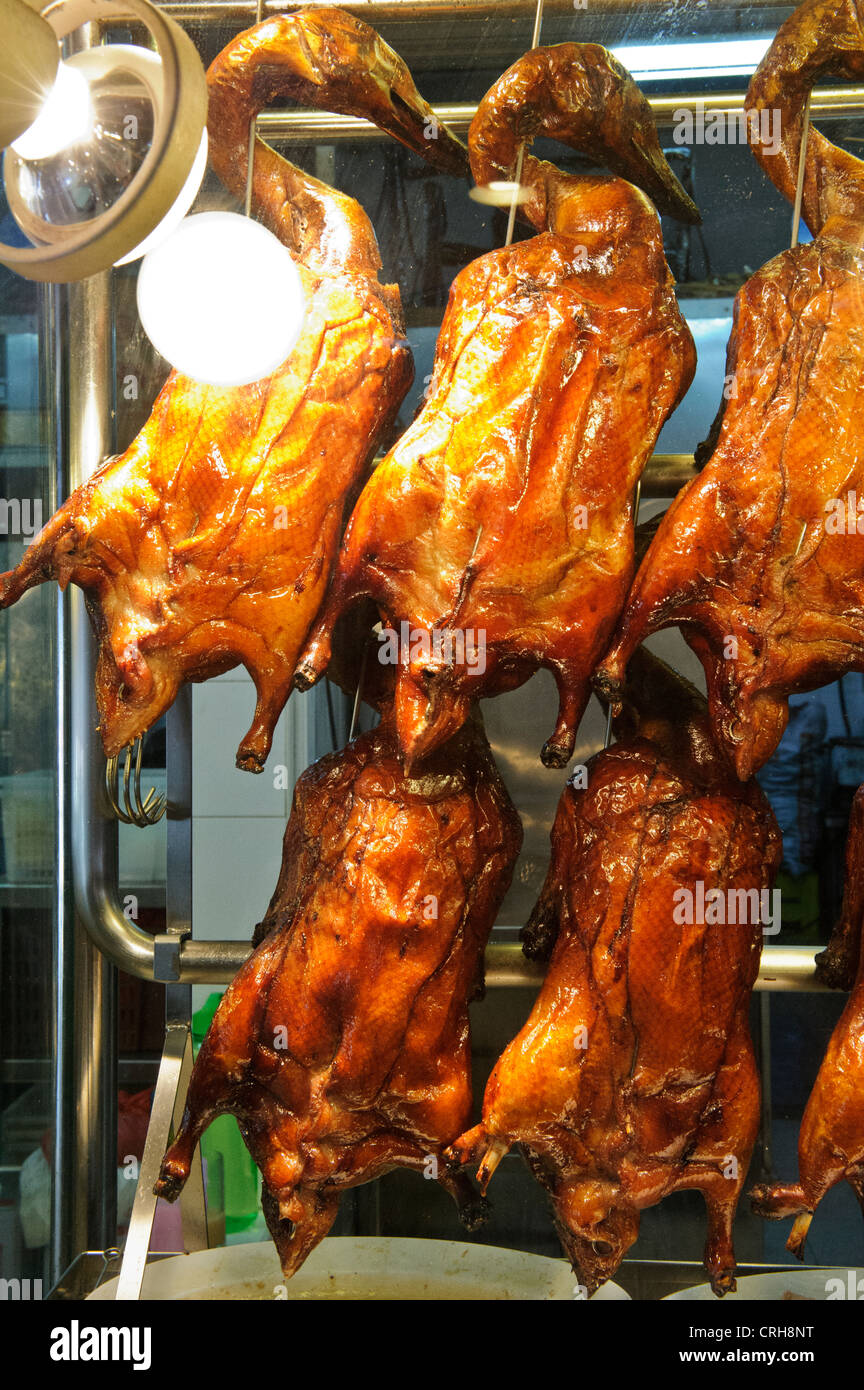 Roasted ducks, Food Court, Singapore Stock Photo Alamy