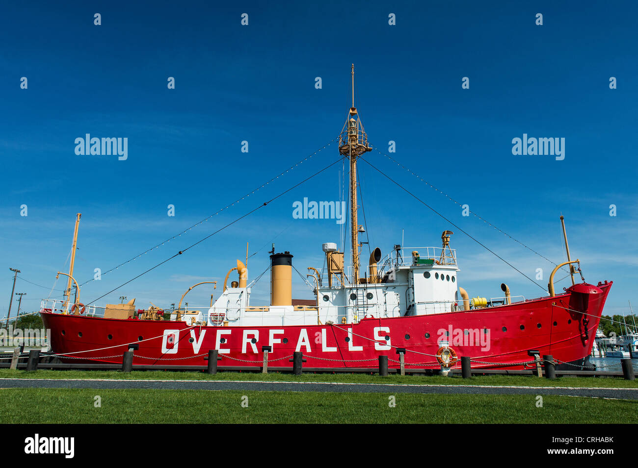 Lightship Black and White Stock Photos & Images - Alamy