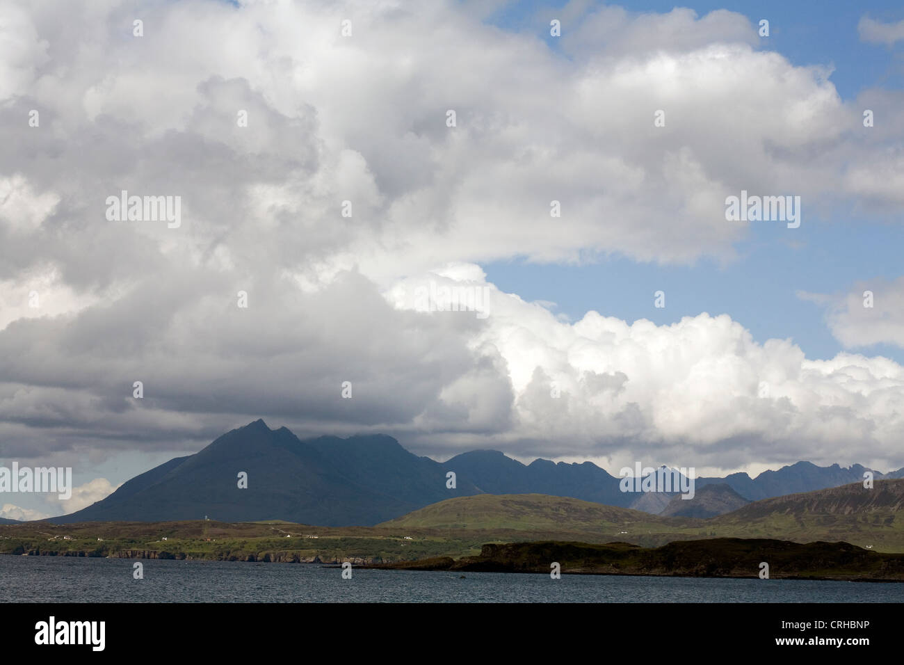 Cuillin main ridge hi-res stock photography and images - Alamy