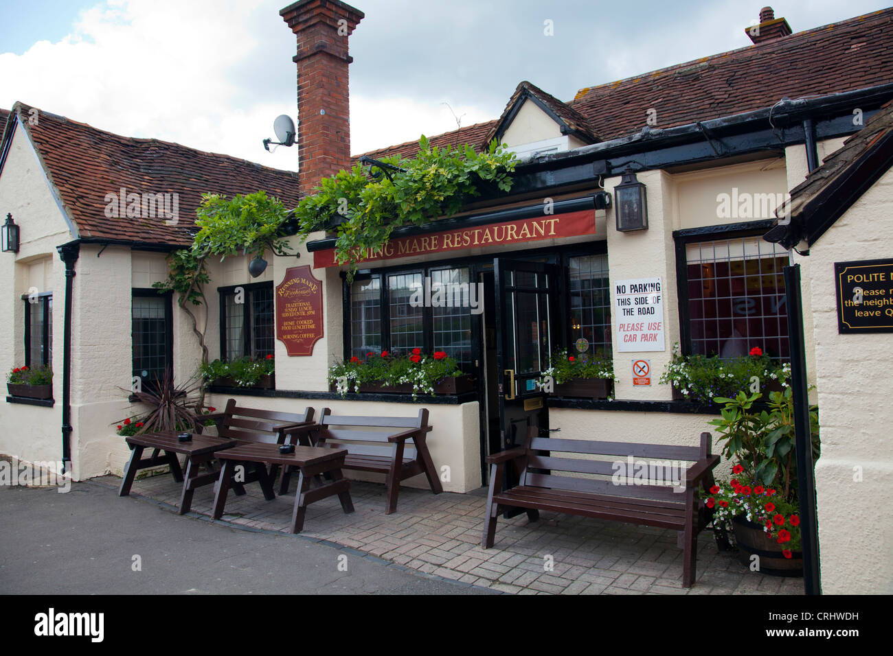 Cobham pub hires stock photography and images Alamy