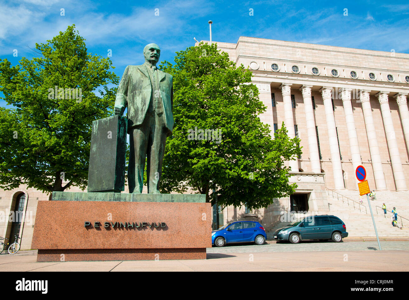 Statue of 1st president Svinhufvud in front of Eduskuntatalo the ...