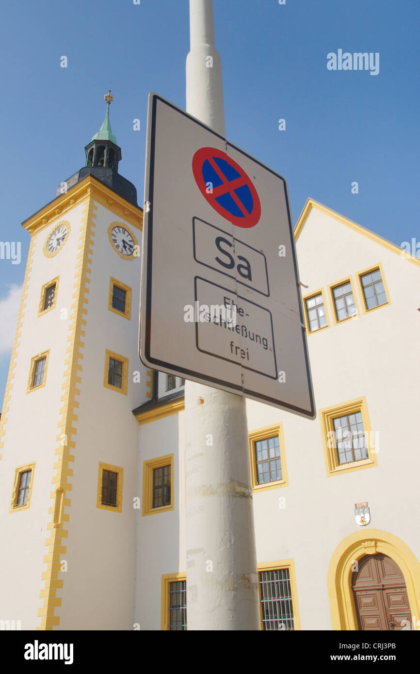 stopping restriction sign in front of the town hall, with addition marriage free, Germany, Saxony, Freiberg Stock Photo