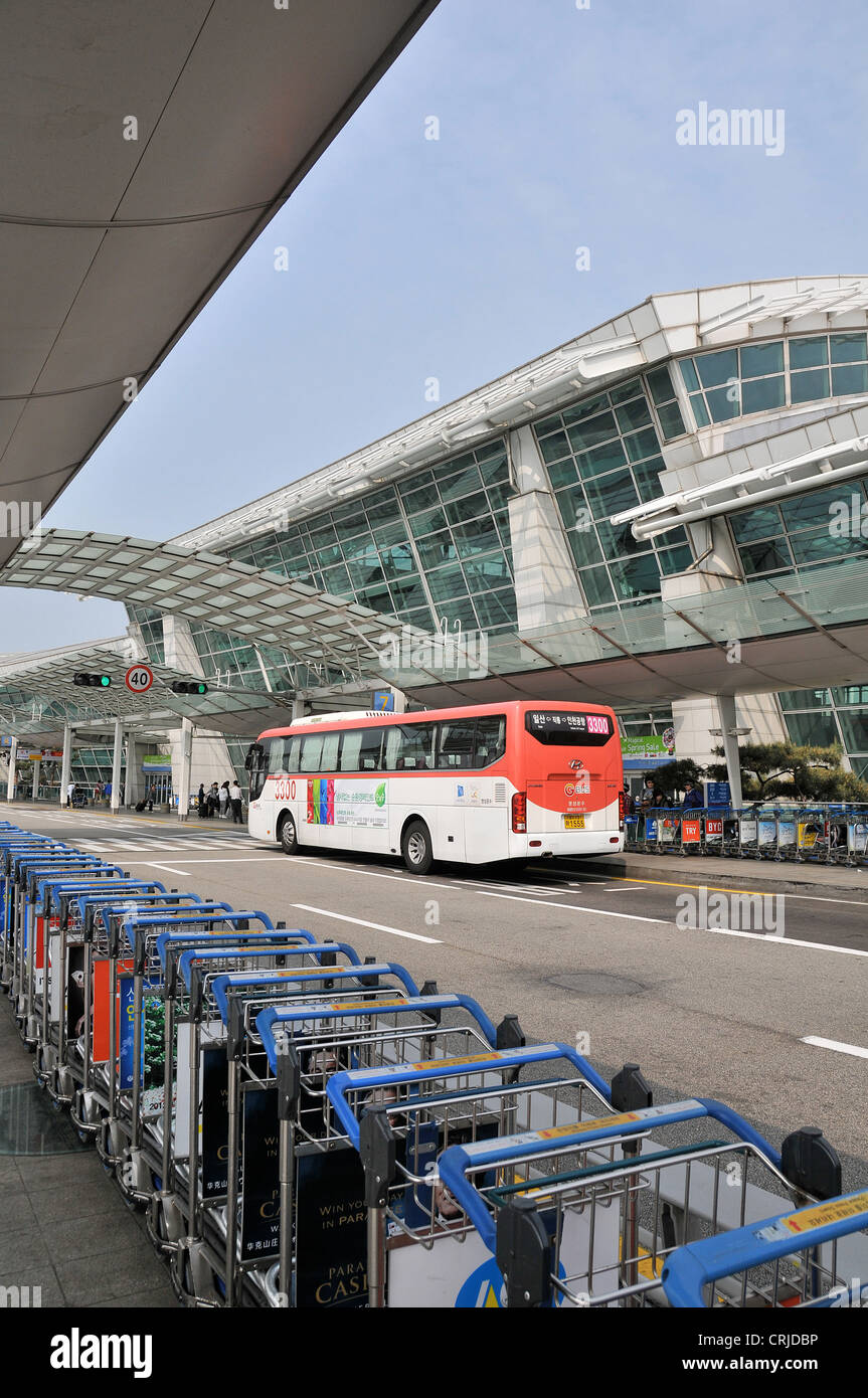 airport limousine bus, Incheon international airport, South Korea Stock
