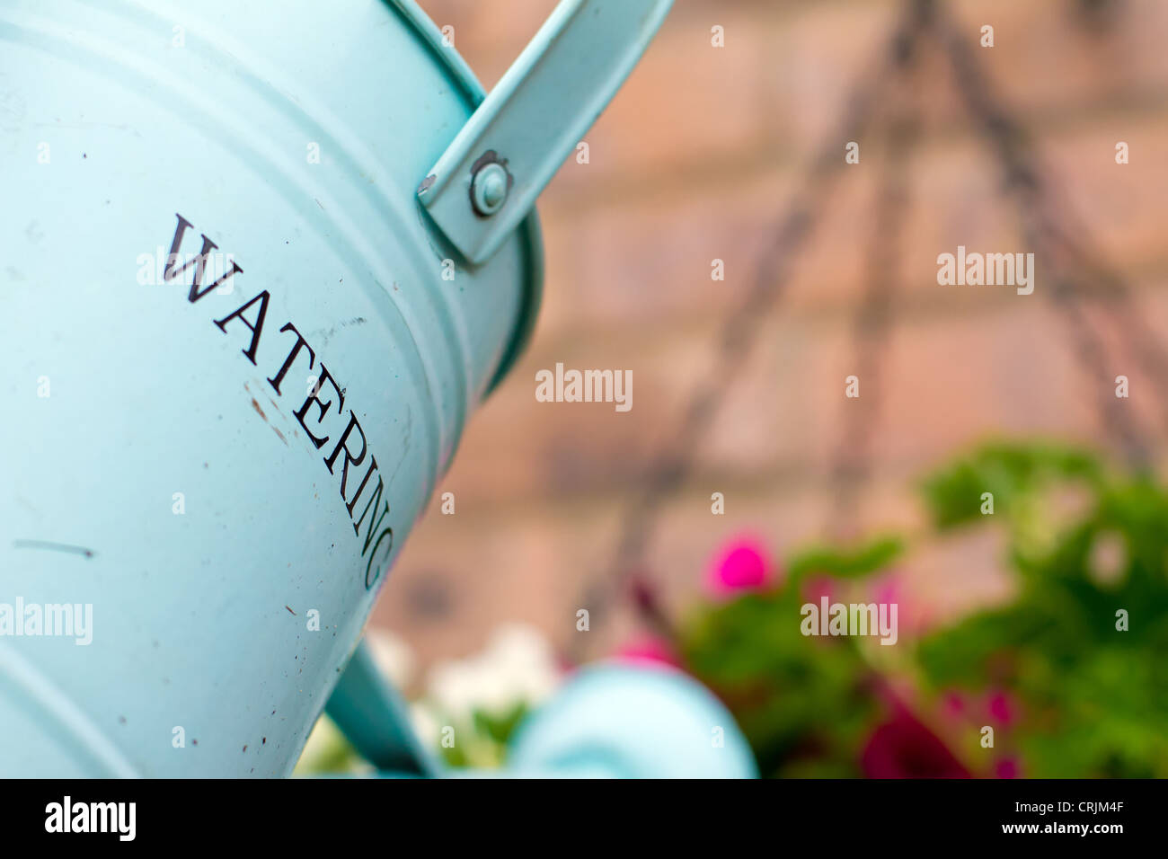 Hanging baskets watering hires stock photography and images Alamy