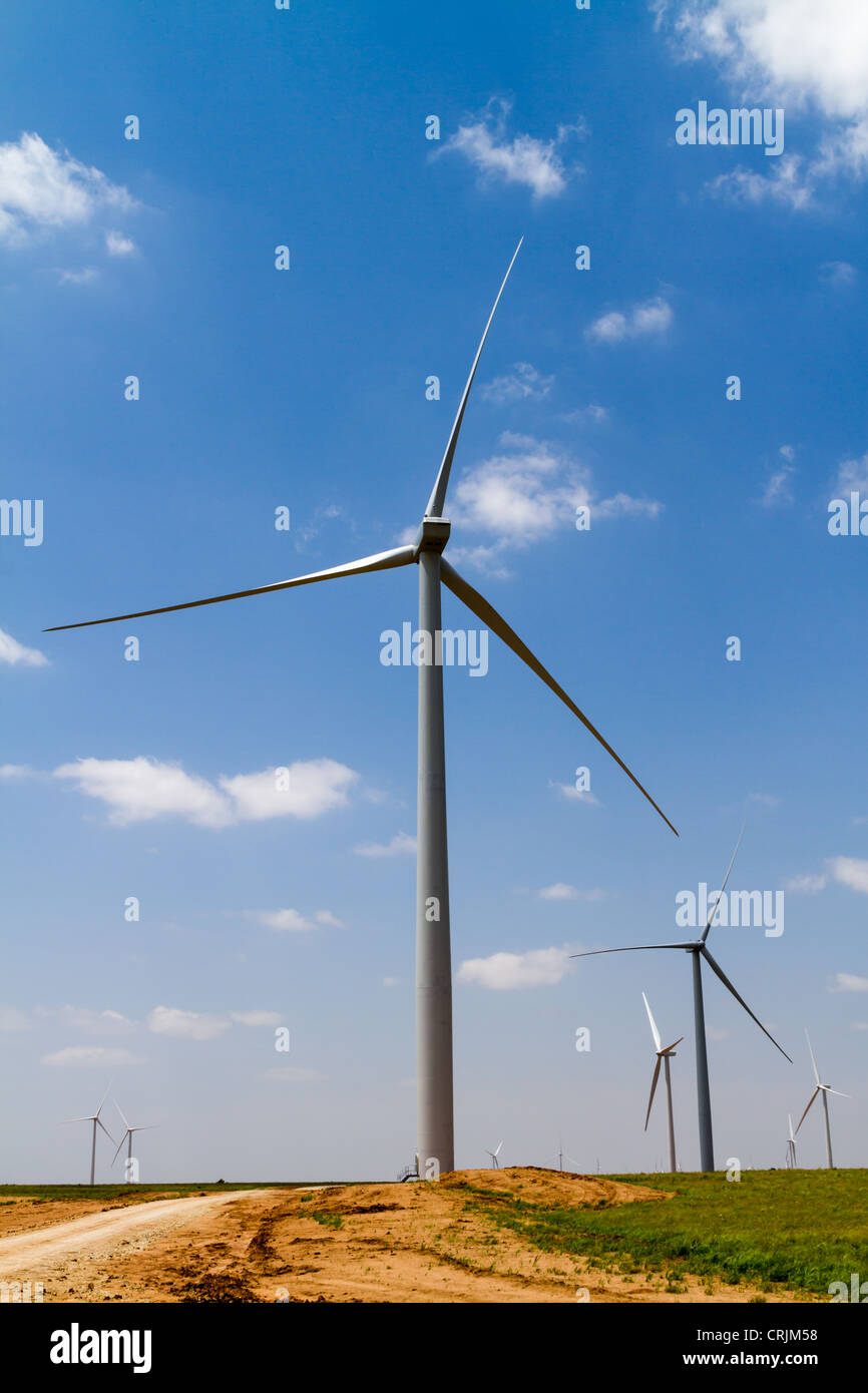 Wind Turbine in Kansas Stock Photo Alamy