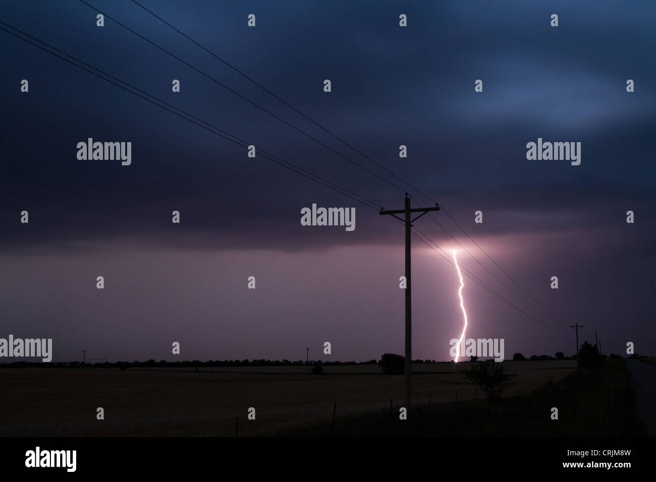 Lightning strike hi-res stock photography and images - Alamy