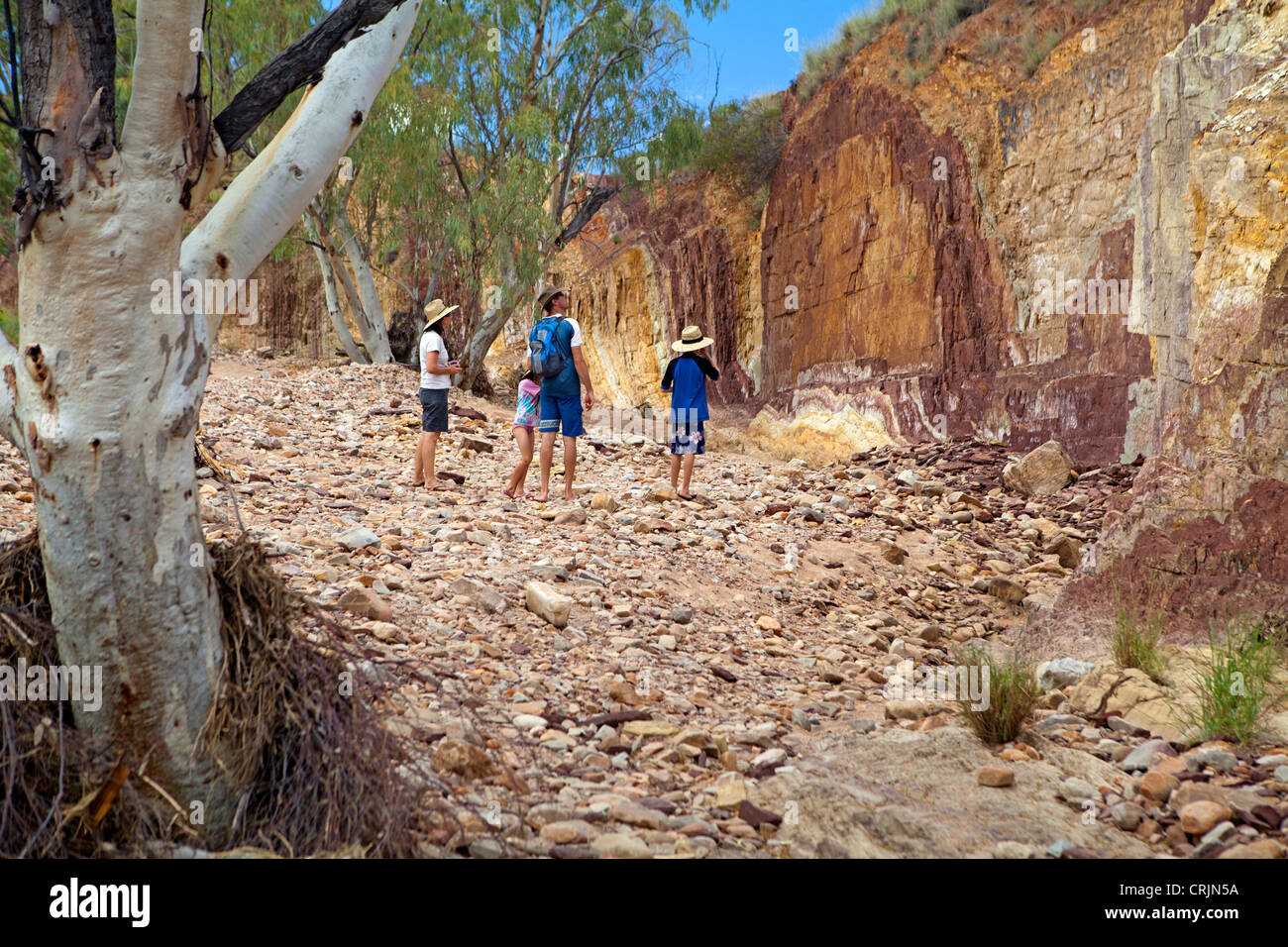 The coloured walls of the Ochre Pits in the West MacDonnell Ranges Stock Photo