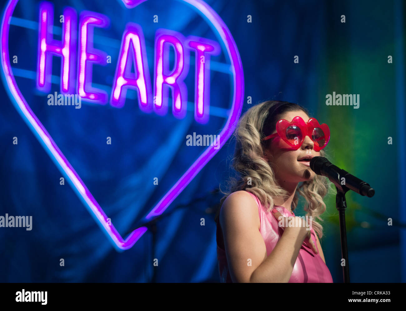 Marina And The Diamonds Performing Live In The Tabernacle In Notthing Stock Photo Alamy