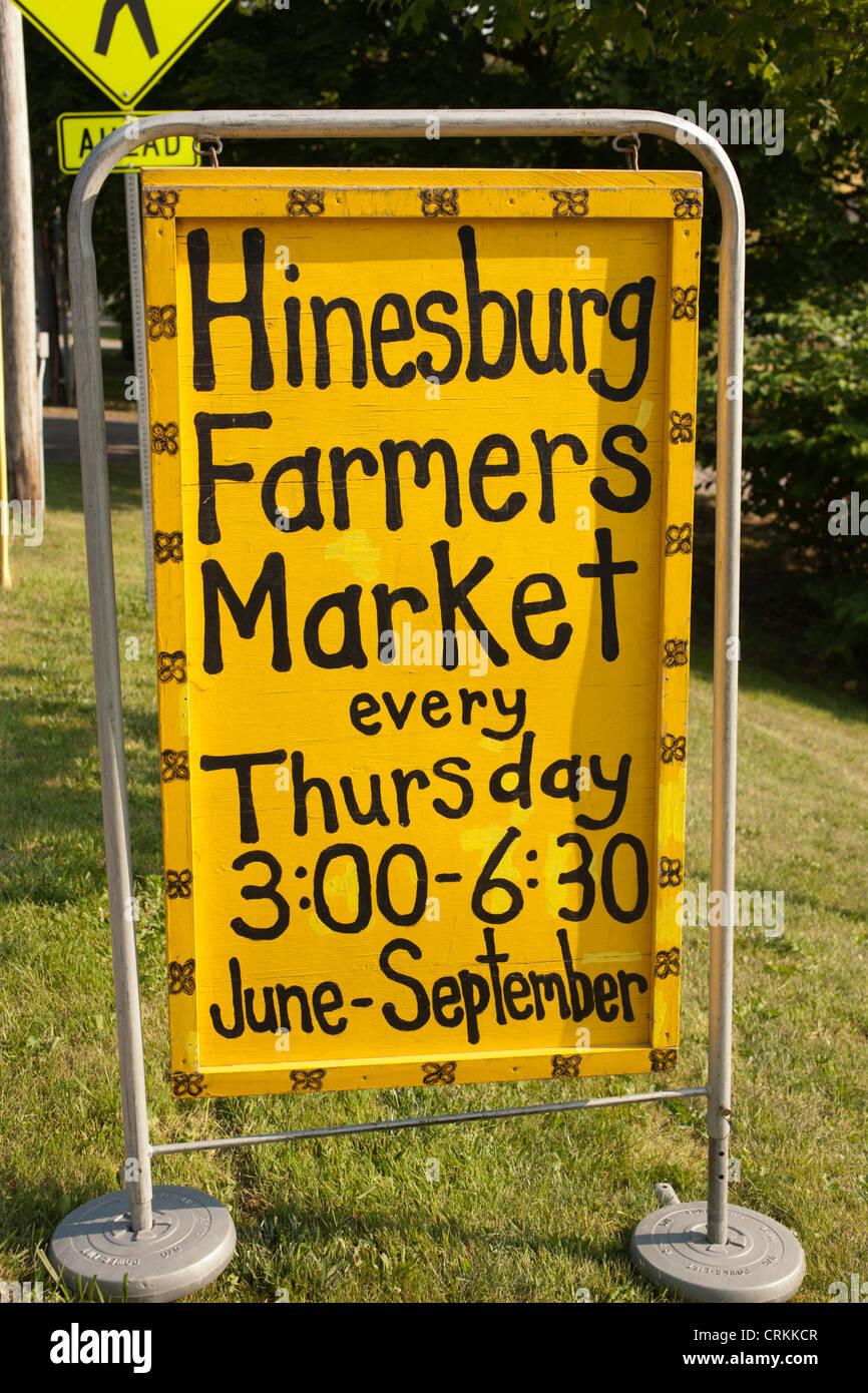 Sign for the Hinesburg Farmers Market, Vermont, USA Stock Photo Alamy