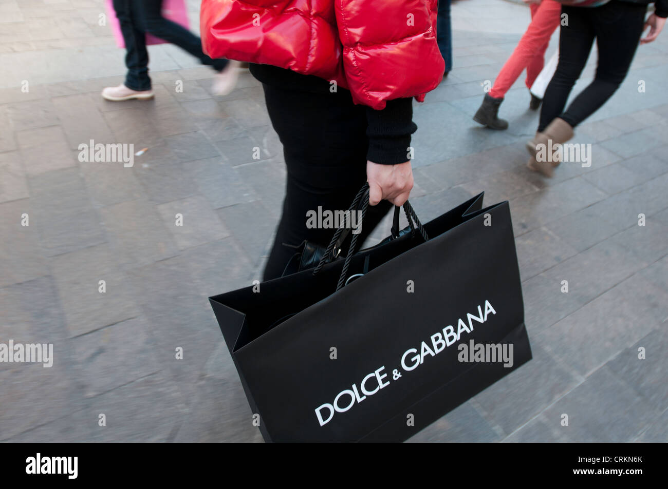 Dolce & gabbana shopping bag hi-res stock photography and images - Alamy
