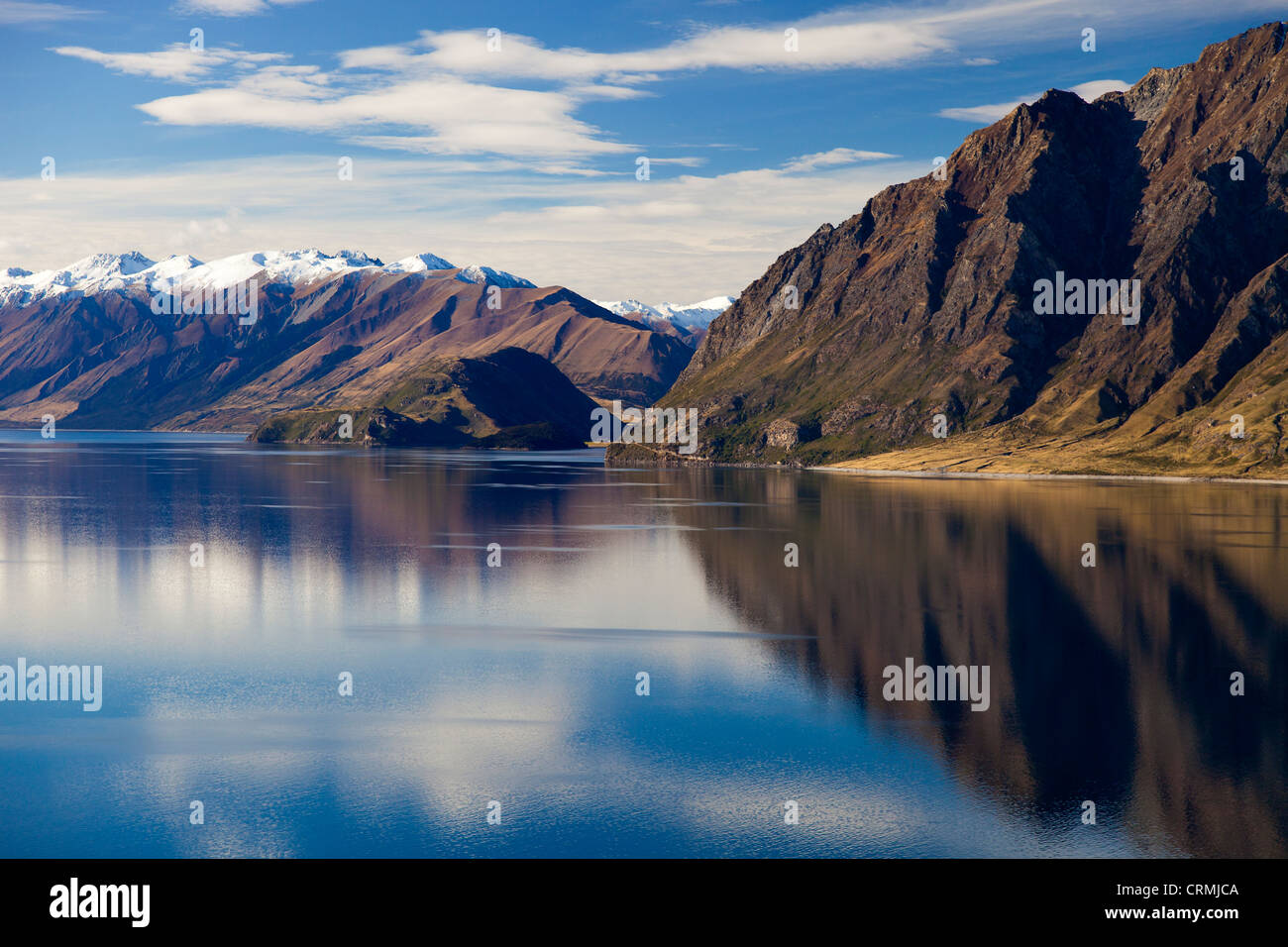 Lake Hawea, South Island of New Zealand Stock Photo - Alamy