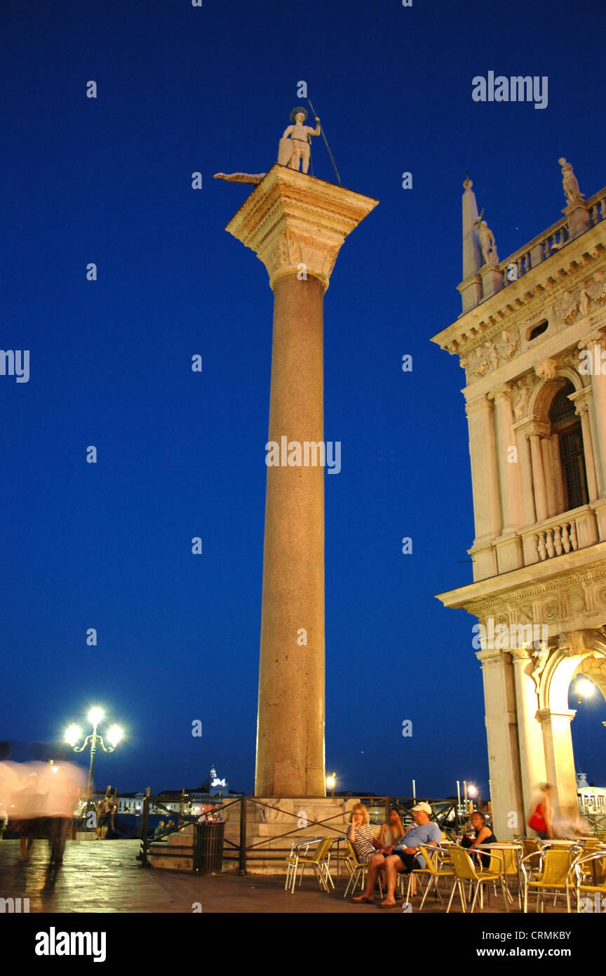 St Theodore's Statue Piazza San Marco Venice Stock Photo Alamy