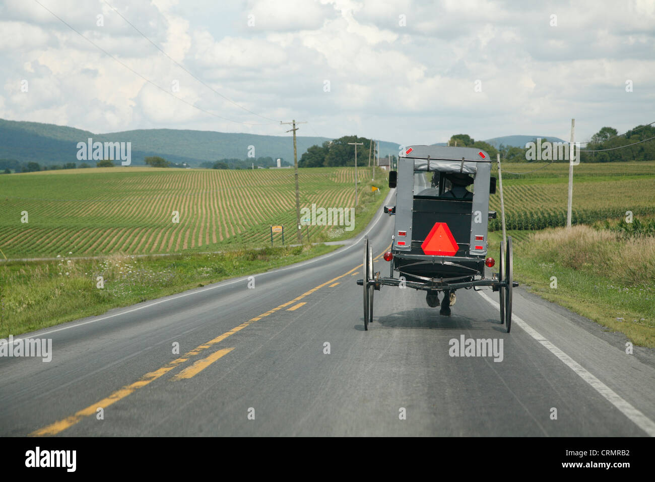 Amish Horse and Buggy Central Pennsylvania, USA Stock Photo Alamy