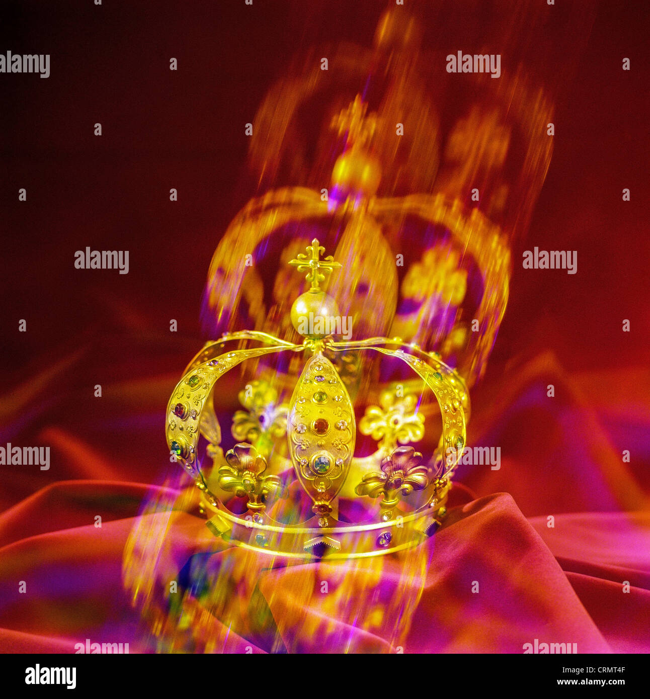 Golden crown monarchs hi-res stock photography and images - Alamy
