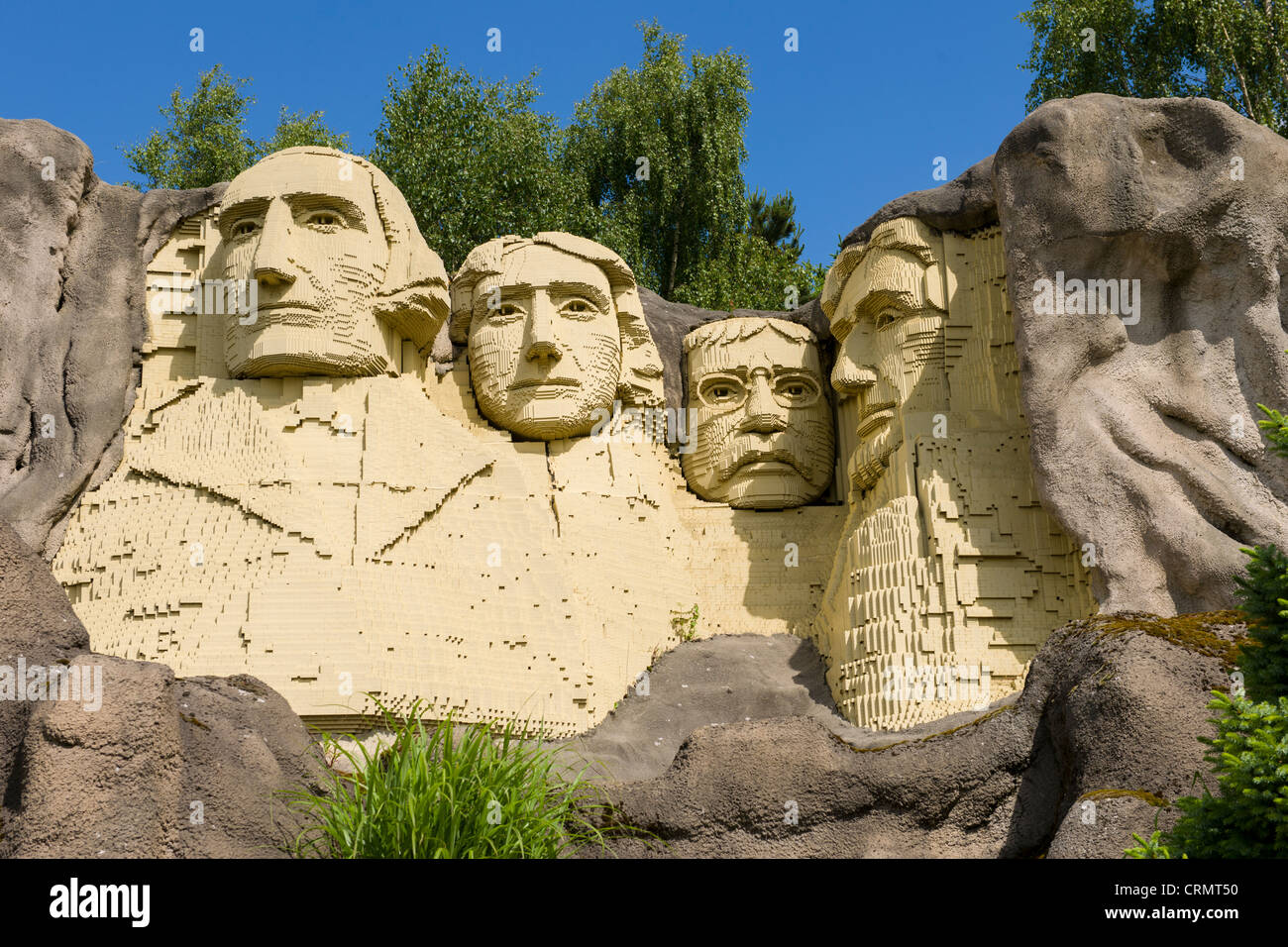 Mount rushmore legoland sales
