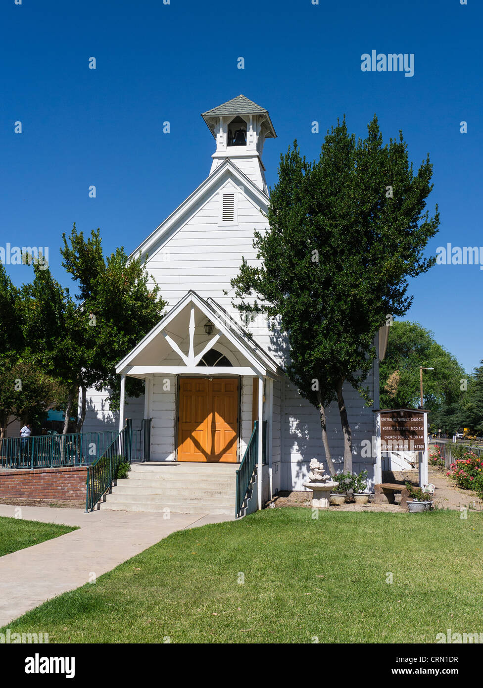 Front view of the exterior of the United Methodist Church in Shandon