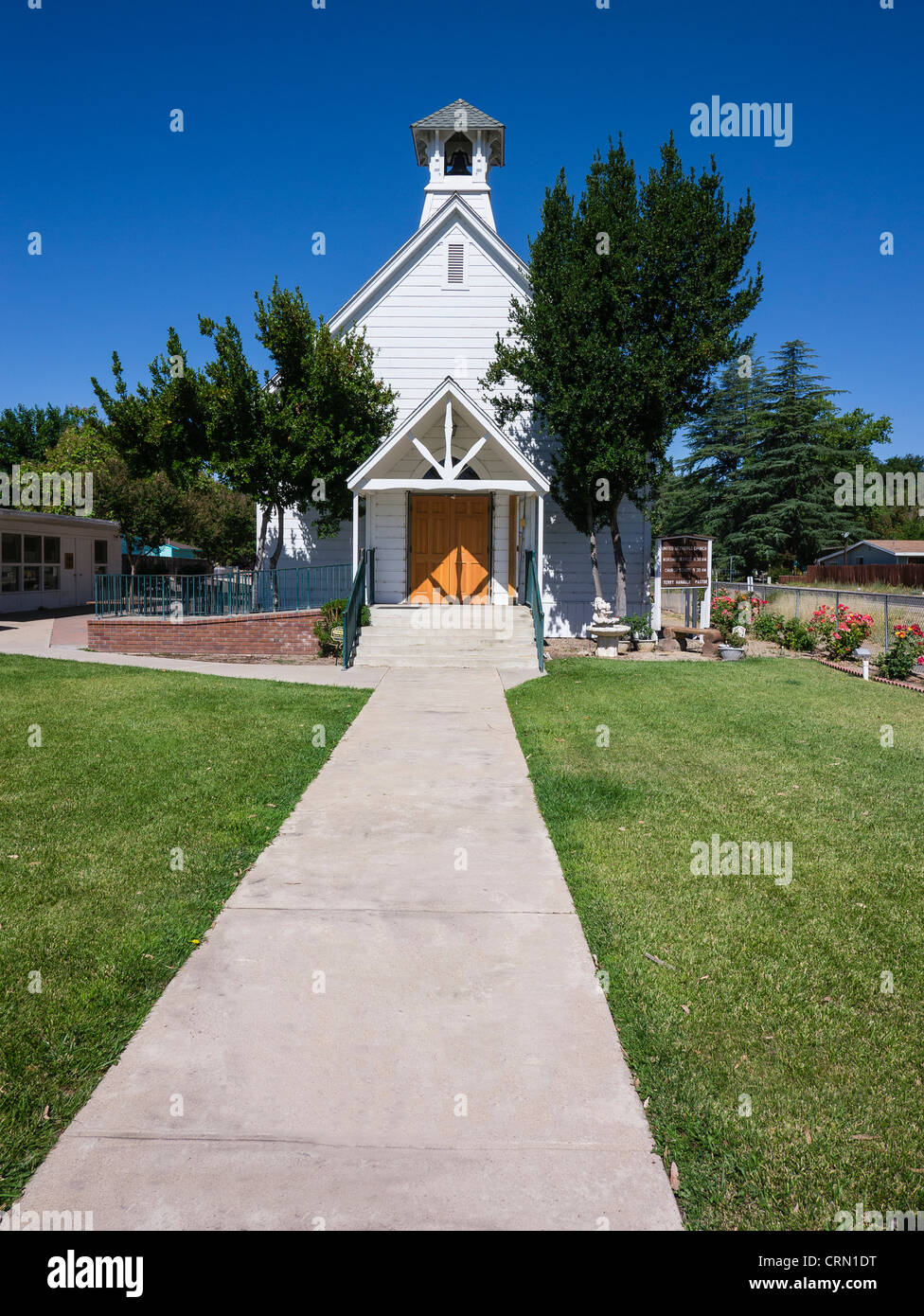 Front view of the exterior of the United Methodist Church in Shandon