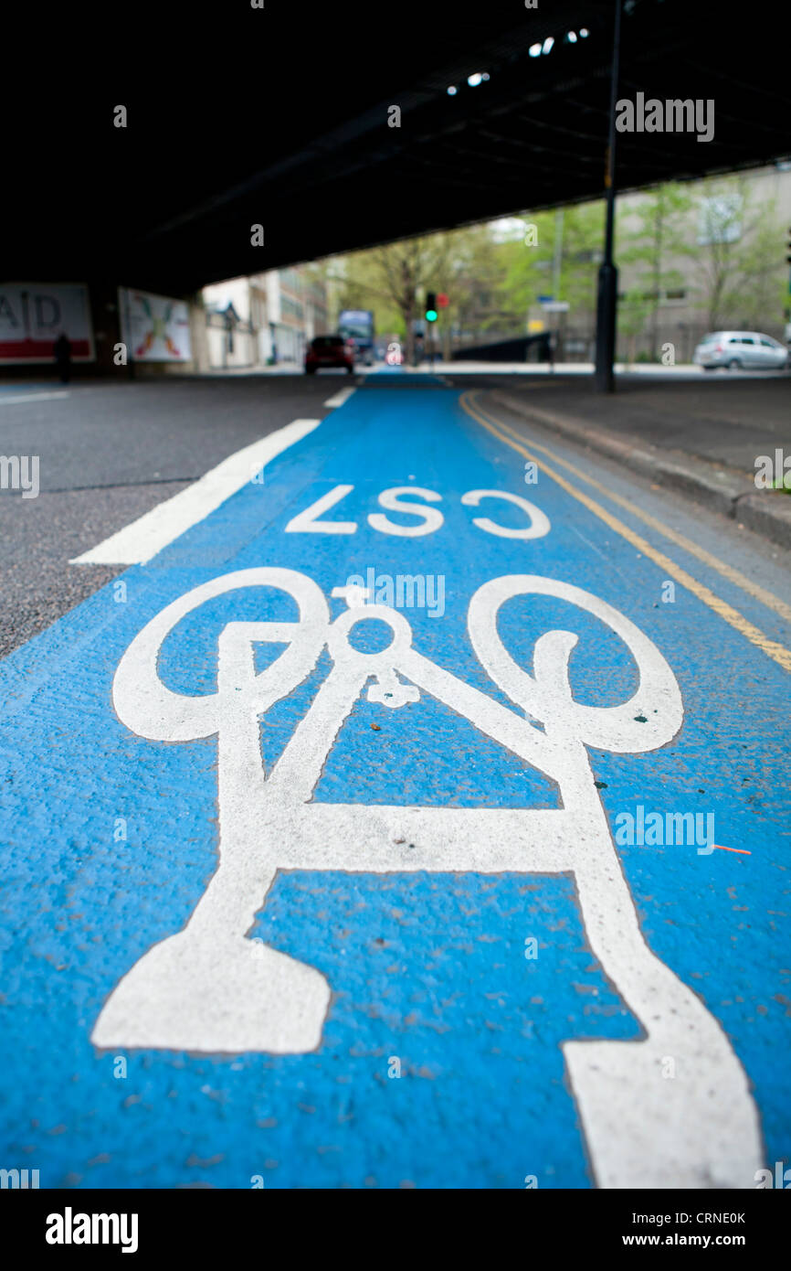 A cycle lane defined by colour and symbols in the London Borough of Southwark. Stock Photo