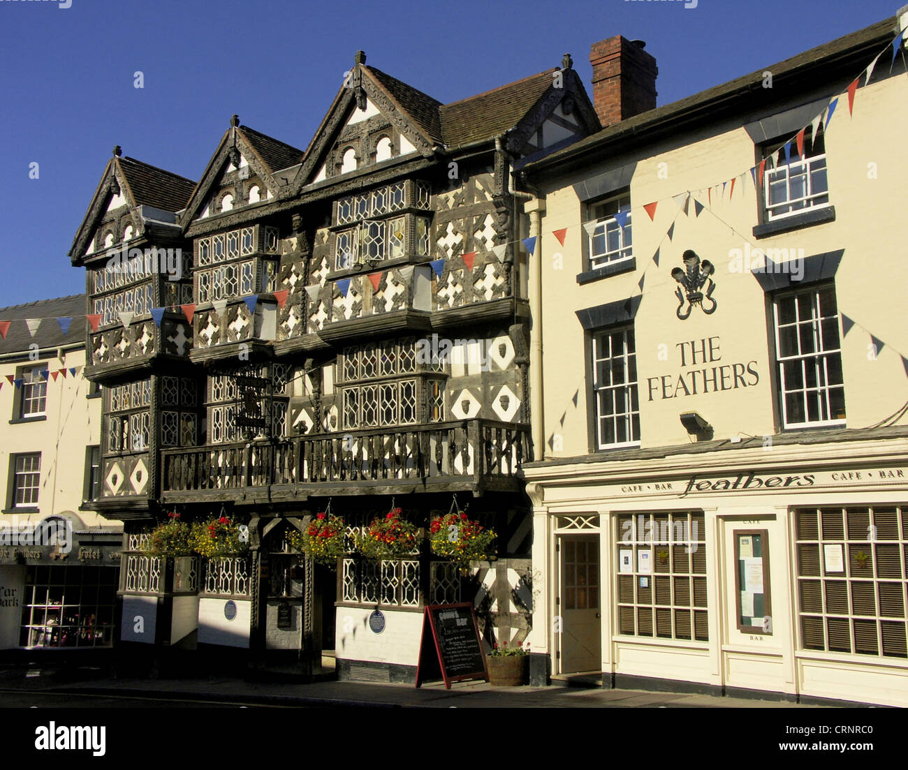 The Feathers hotel in Ludlow recognised for its beautiful Jacobean architecture and medieval heritage. The New York Times descri Stock Photo