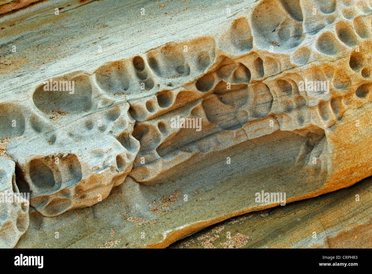Sedimentary rock layers horizontal hi-res stock photography and images ...