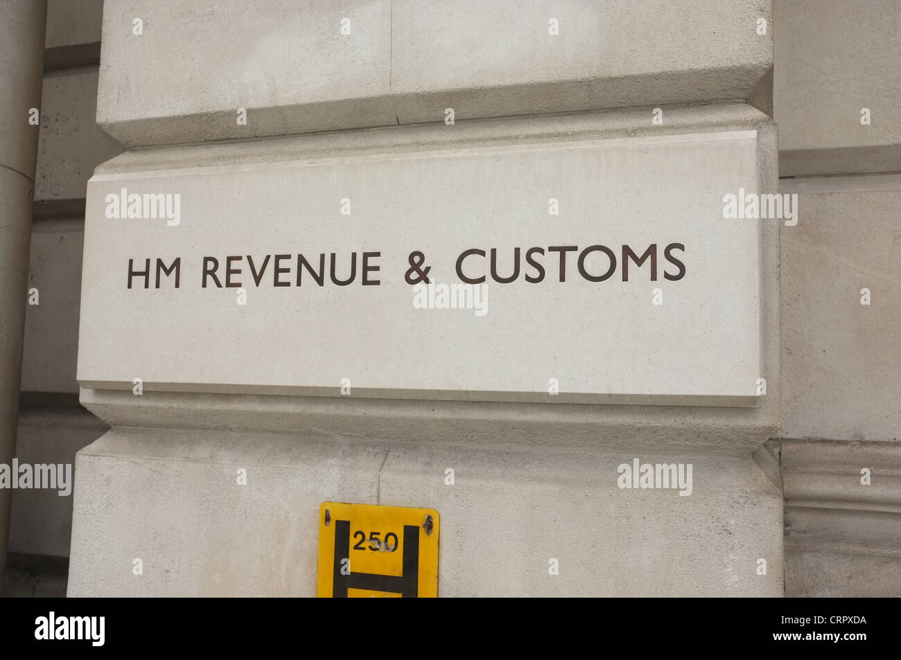 HM Revenue and Customs, 100 Parliament Street, London SW1A 2BQ UK Stock Photo