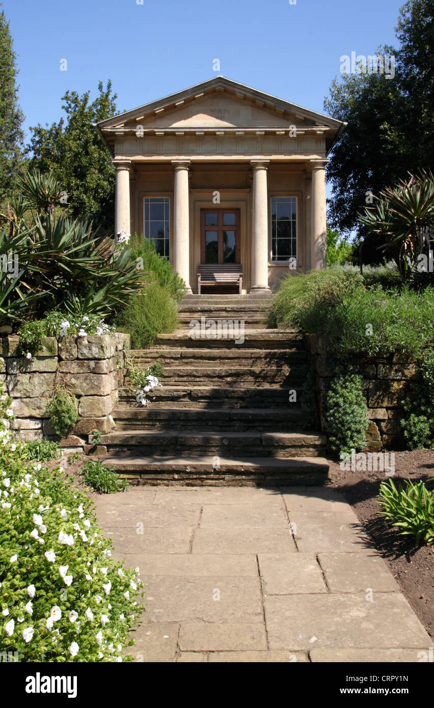 King William's Temple Kew Gardens London Stock Photo Alamy