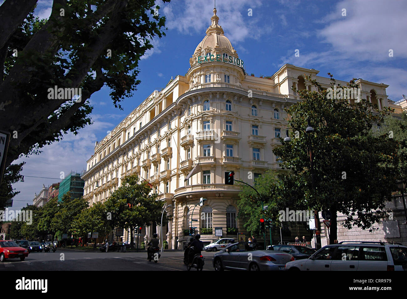 Via veneto rome hi-res stock photography and images - Alamy