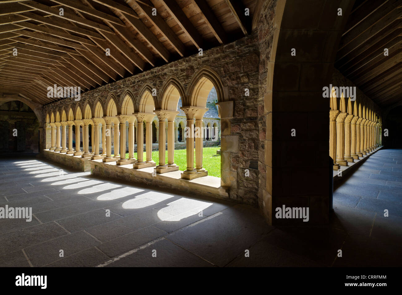 St Marys Abbey Iona Abbey and Nunnery Vaulted ceiling and arches of the cloisters at St Marys abbey Isle of Iona Inner Hebrides Scotland UK GB Europe Stock Photo