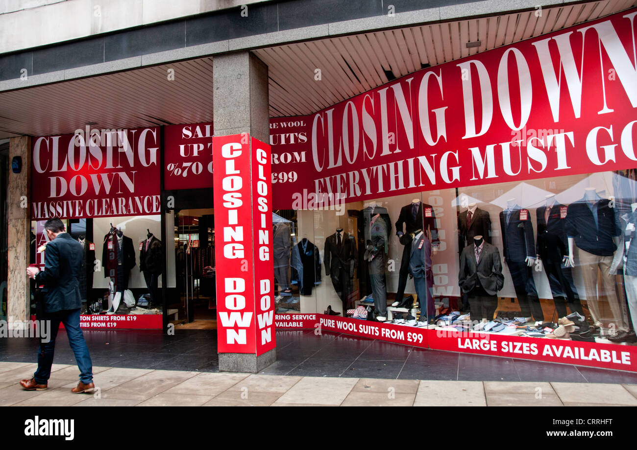 Shops on High street closing down due to recession Stock Photo Alamy