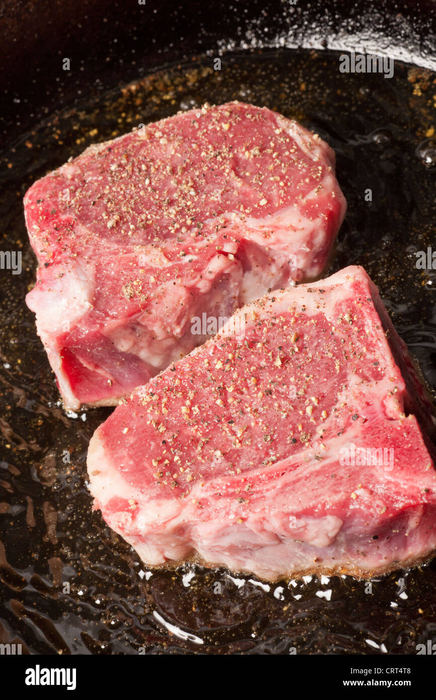 pan fried loin lamb chops Stock Photo - Alamy