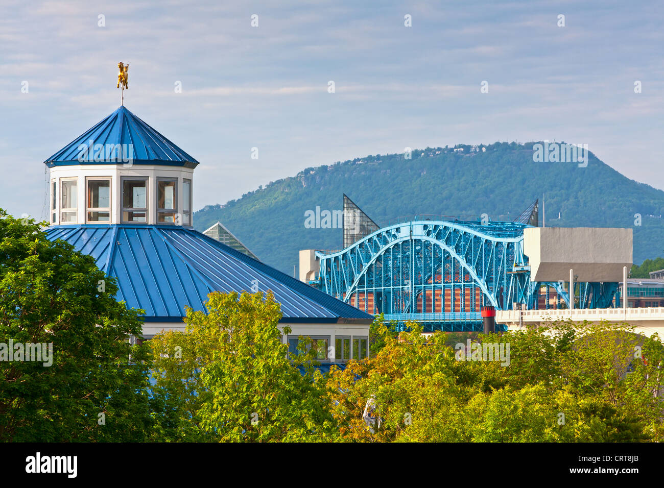 View of downtown Chattanooga and Lookout Mountain Stock Photo