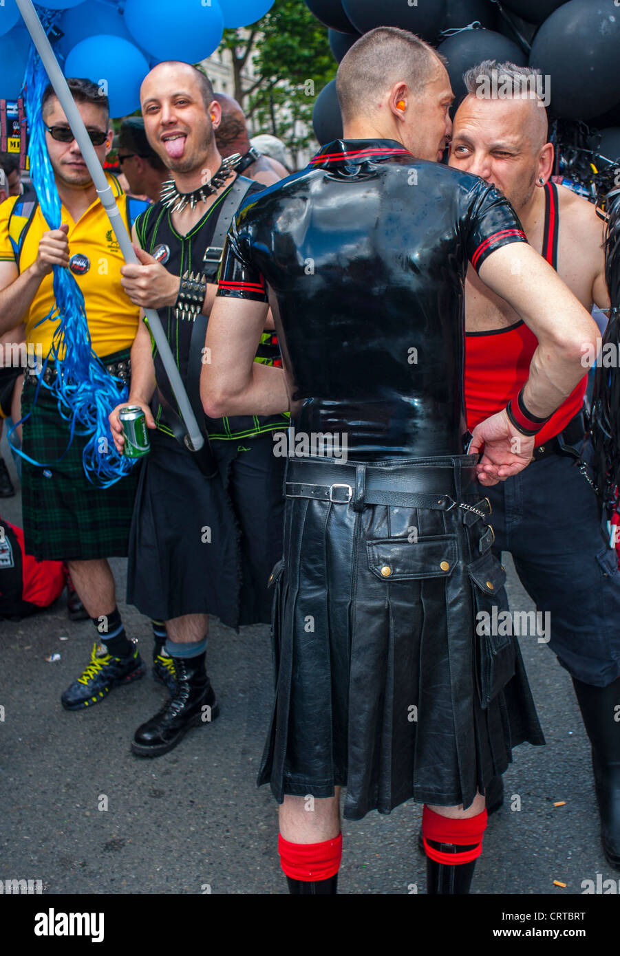 Paris, France, Gay Men in RubberFetish Clothing Marching in Gay Pride,  (ASMF CLub) LGBTQI+ Stock Photo - Alamy