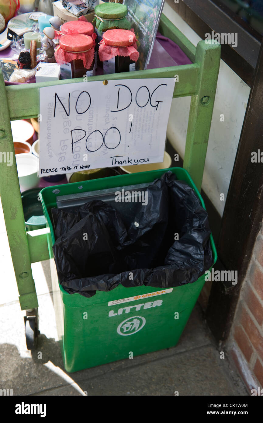 can i put dog poop in my green bin