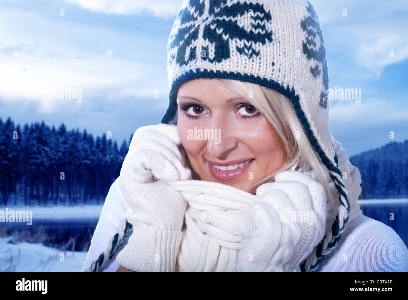 winter portrait of a woman Stock Photo - Alamy