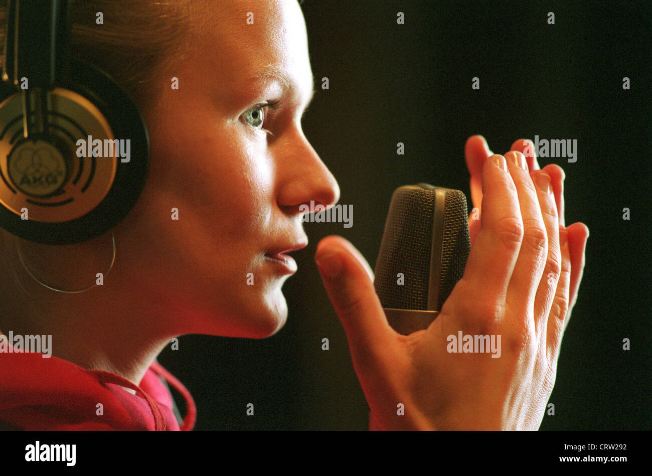 Youth rapper hi-res stock photography and images - Alamy