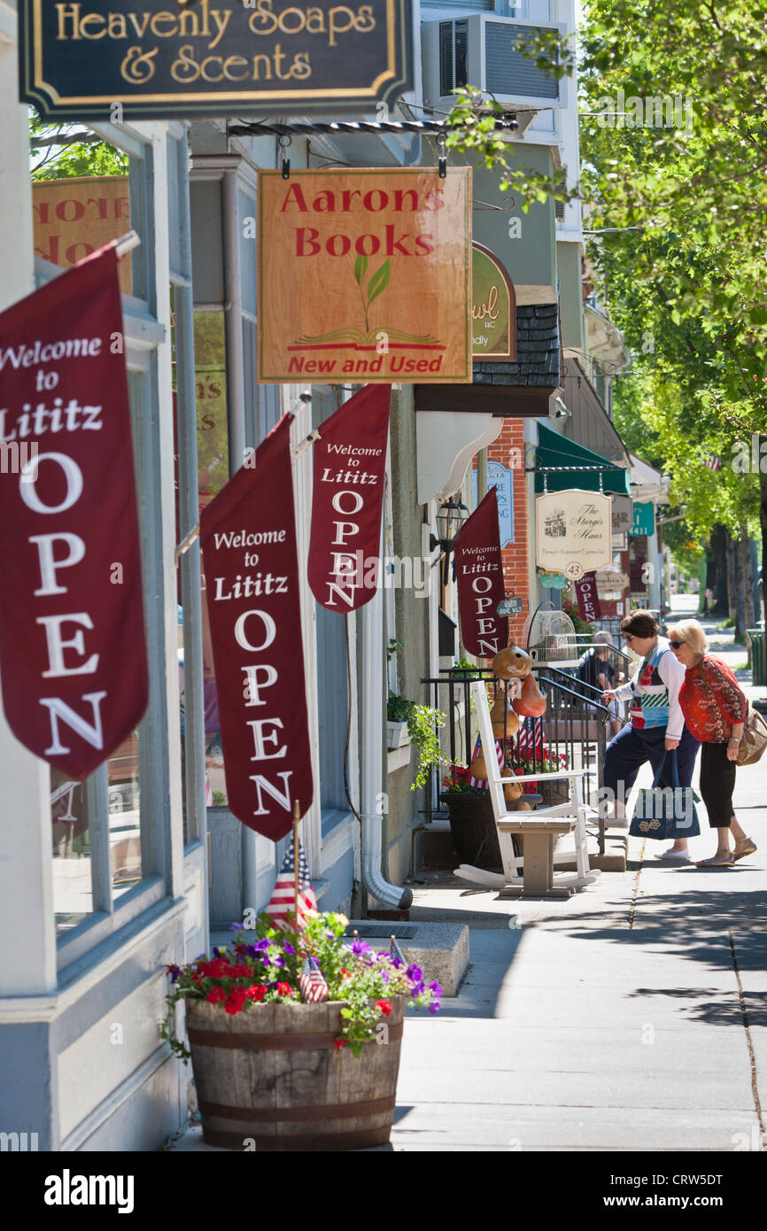 Shopping district of Lititz, Lancaster County, Pennsylvania Stock Photo