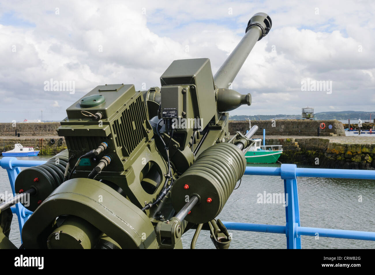 105mm artillery gun Stock Photo Alamy